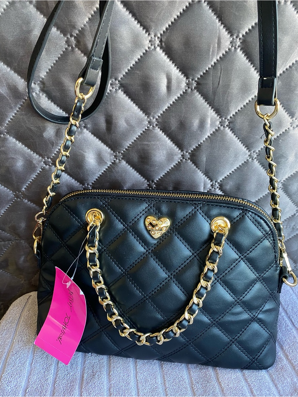 NWT Betsey Johnson Becki XO Quilted Dome Satchel Crossbody – Black & Gold